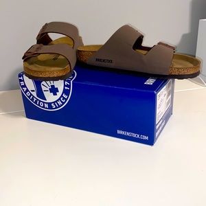 BRAND NEW Birkenstock Sandals - Arizona Size 39